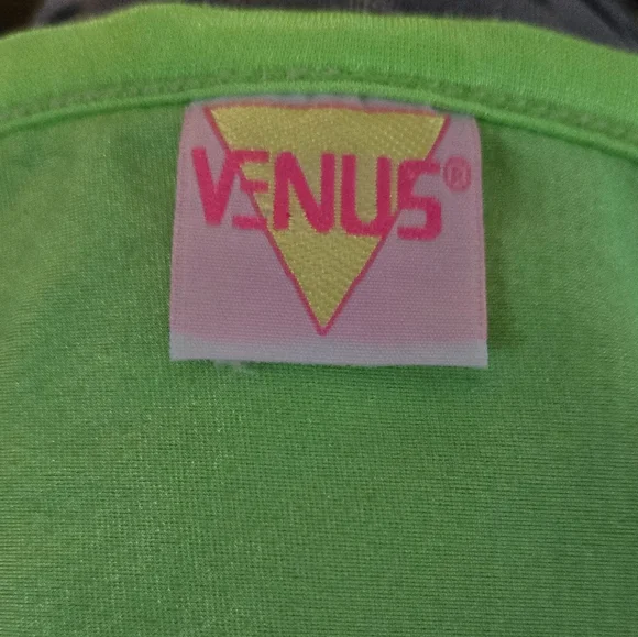 VENUS chartreuse/lime green Sparkly Brazilian cut bikini new no tags SzM/D - Picture 6 of 13